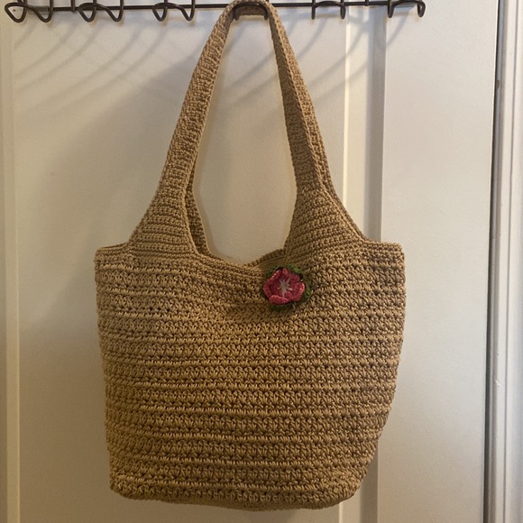 The Sak Handbags - The Sak Crochet Tote with Pink Appliqué EC, perfect for Spring!